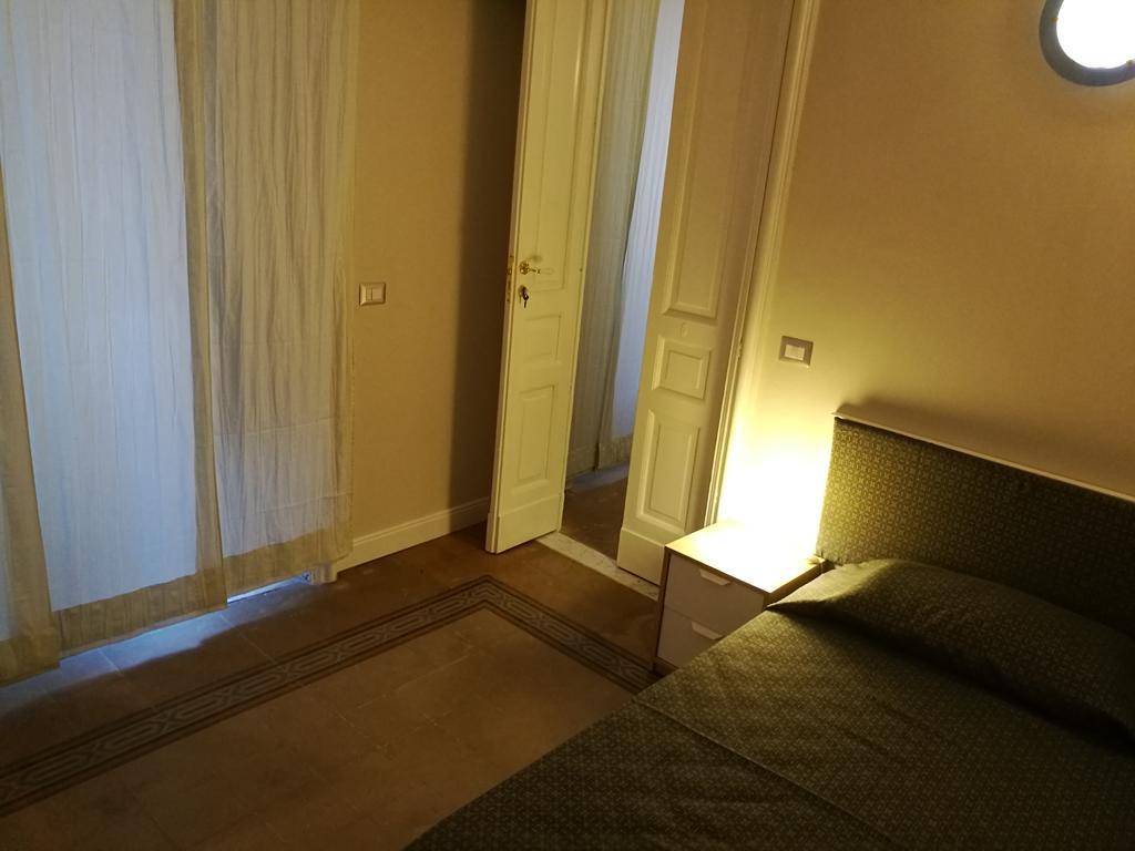 Ursino Rooms Apartment Катания Экстерьер фото
